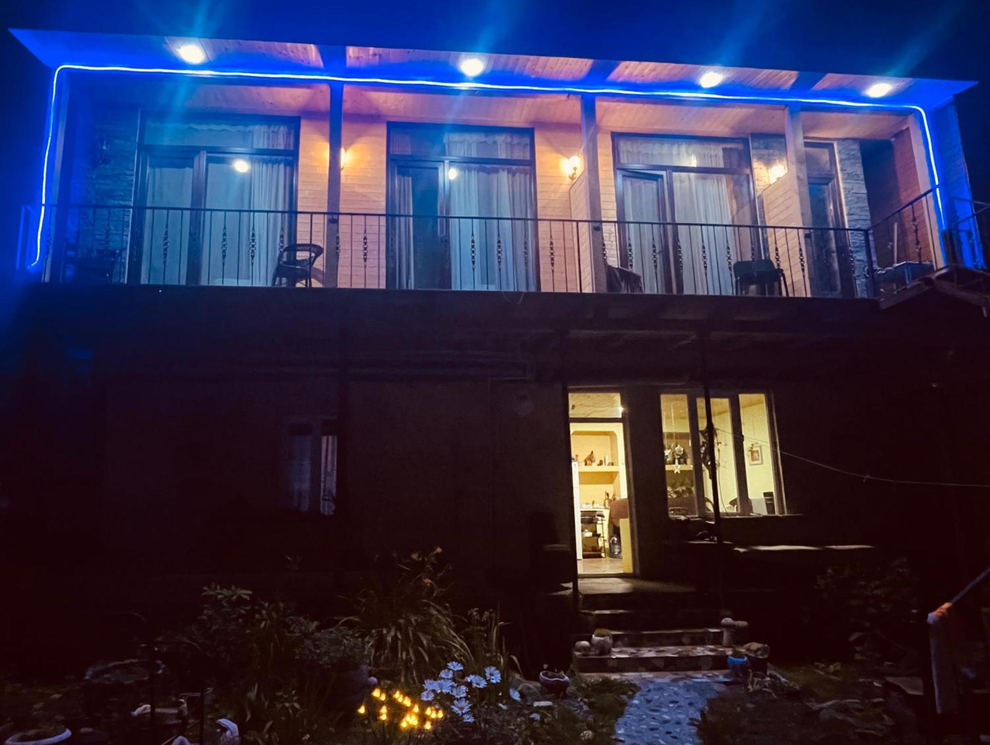 Sunny Guesthouse Kazbegi Luaran gambar