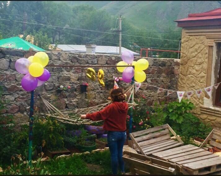 Sunny Guesthouse Kazbegi Luaran gambar